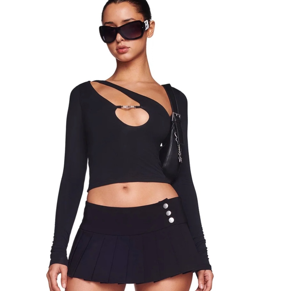 I AM GIA SILENE TOP